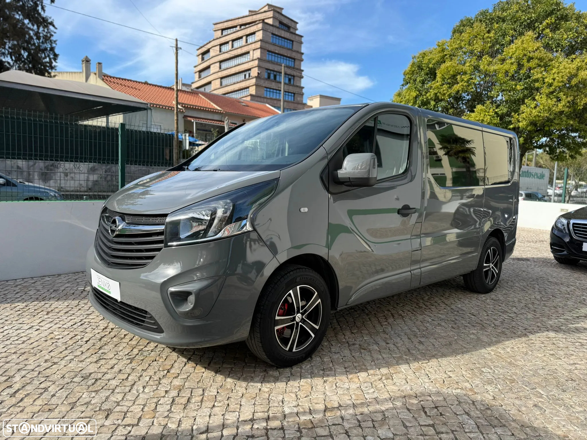Opel Vivaro 1.6 CDTi L1H1 2.7T - 3