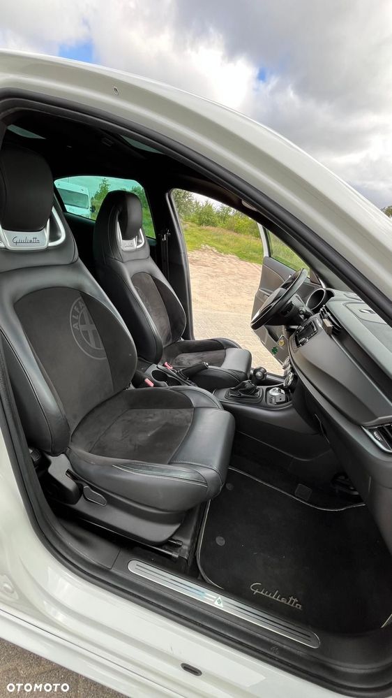 Alfa Romeo Giulietta 1750 TBi QV TCT - 26