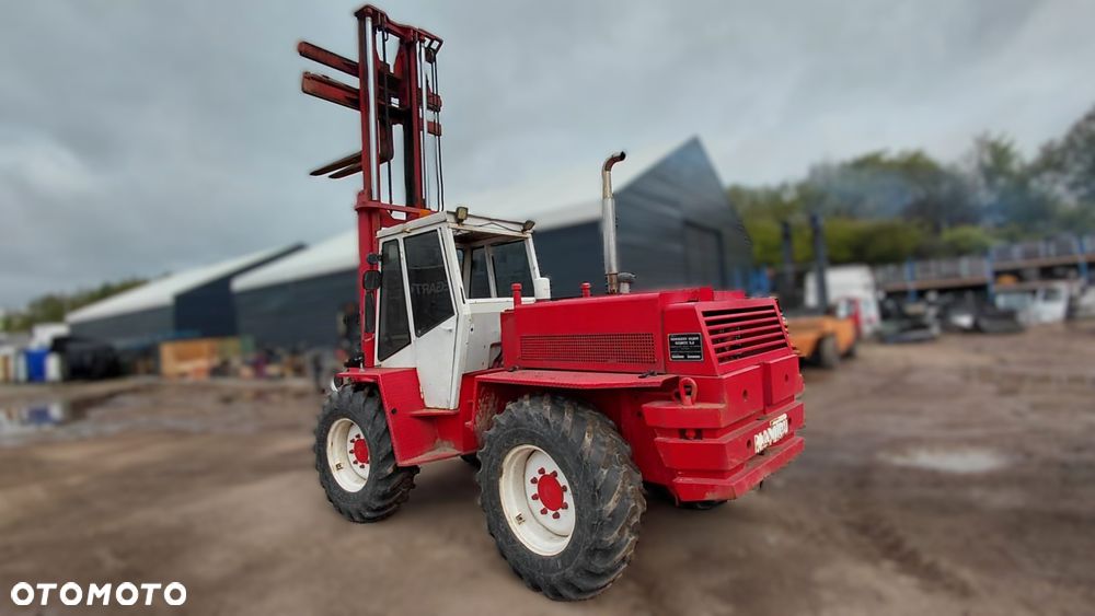 JCB 4x4 Wózek widłowy Terenowy - 4