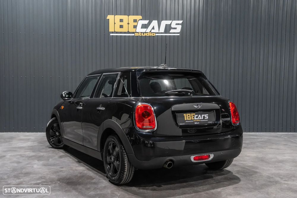 MINI 5 Portas One D - 54