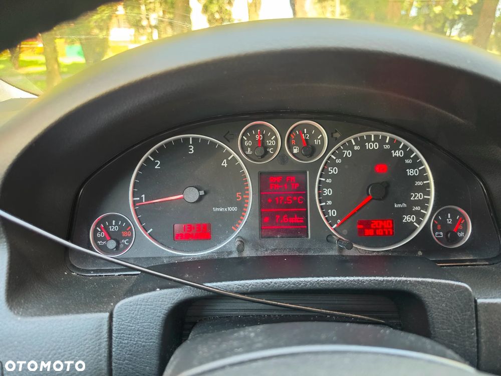 Audi A6 Avant 1.9 TDI - 2