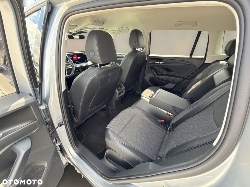 Volkswagen Tiguan 1.5 eTSI Life DSG - 24