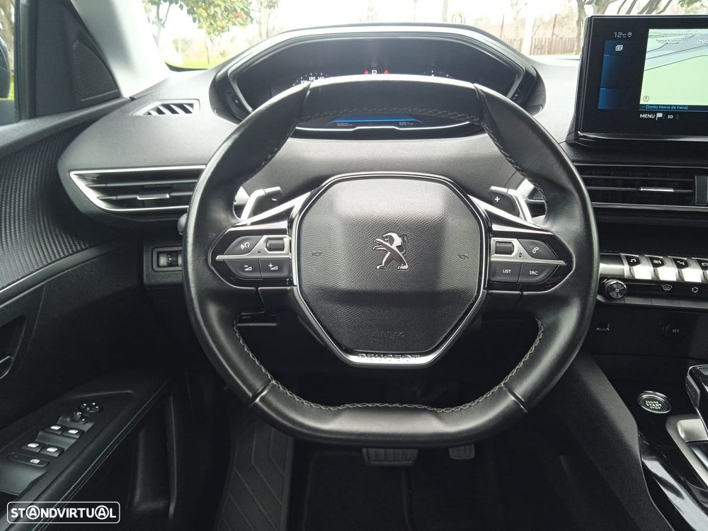 Peugeot 3008 1.2 PureTech Allure EAT8 - 23