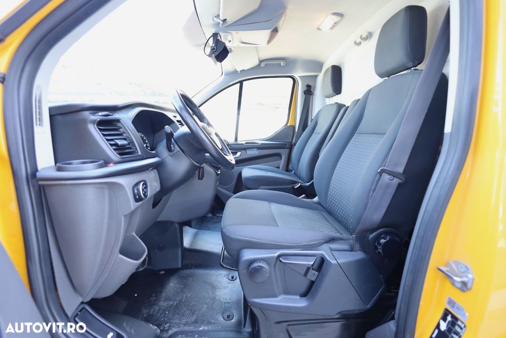 Ford Custom L2H1 - 10