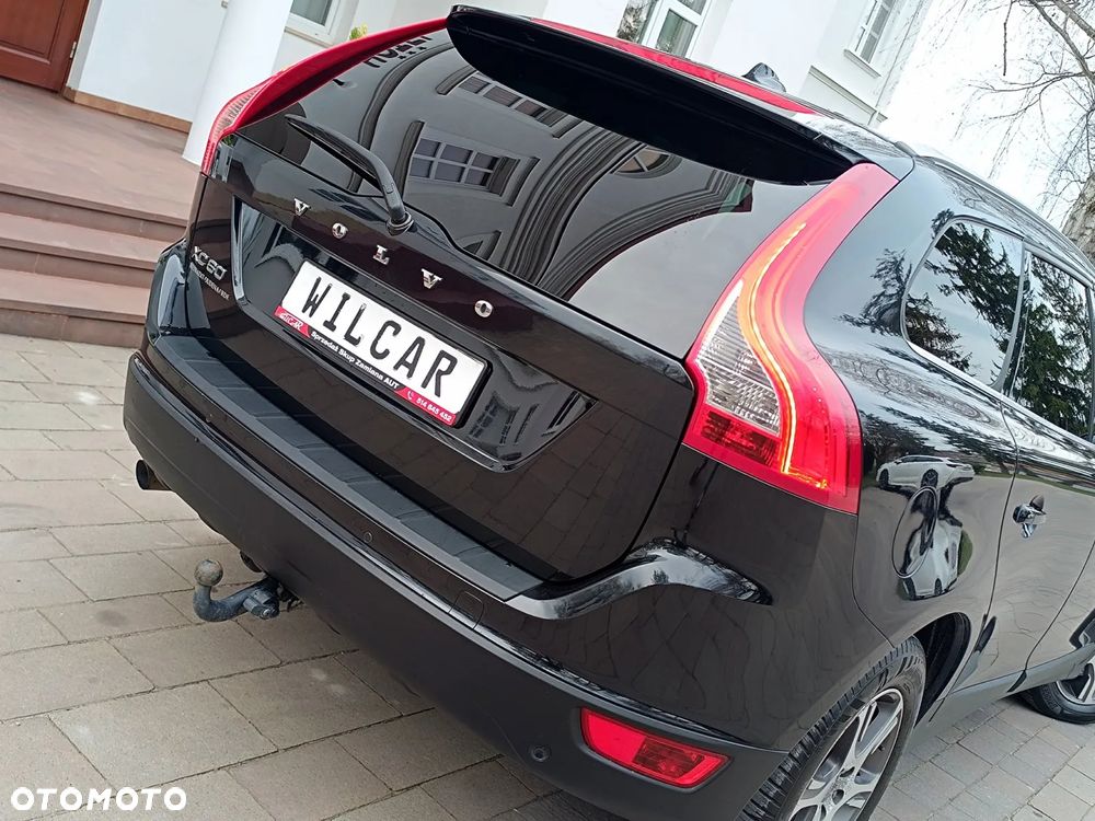 Volvo XC 60 D4 Geartronic Momentum - 23