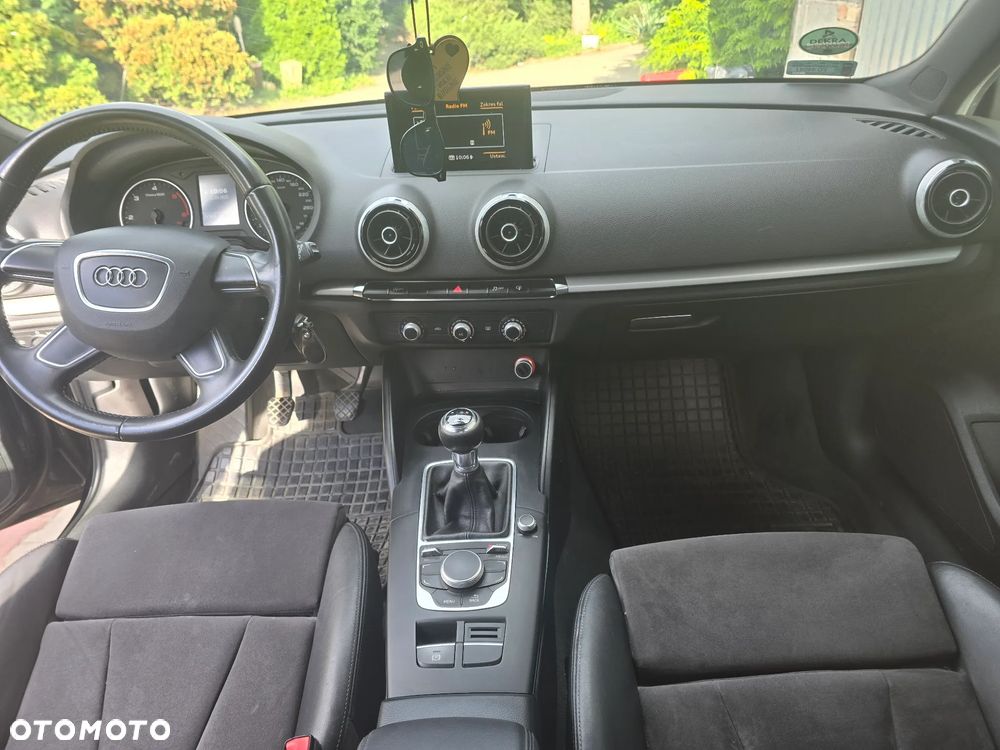 Audi A3 1.6 TDI Ambition - 12