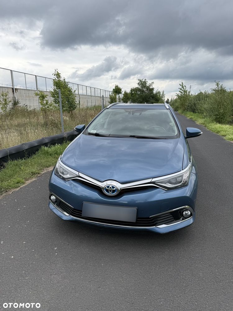 Toyota Auris Hybrid 135 Prestige - 1