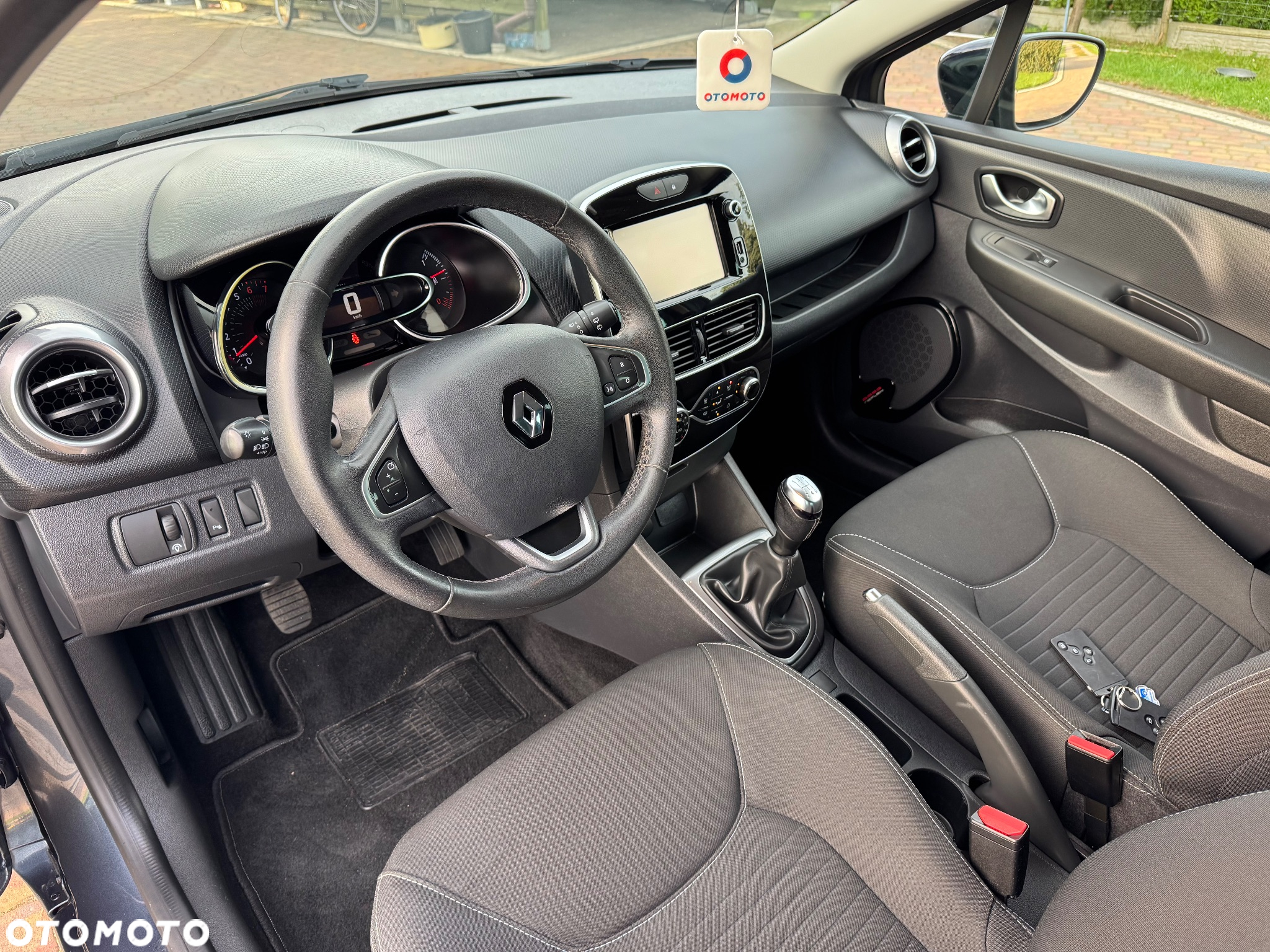 Renault Clio - 38