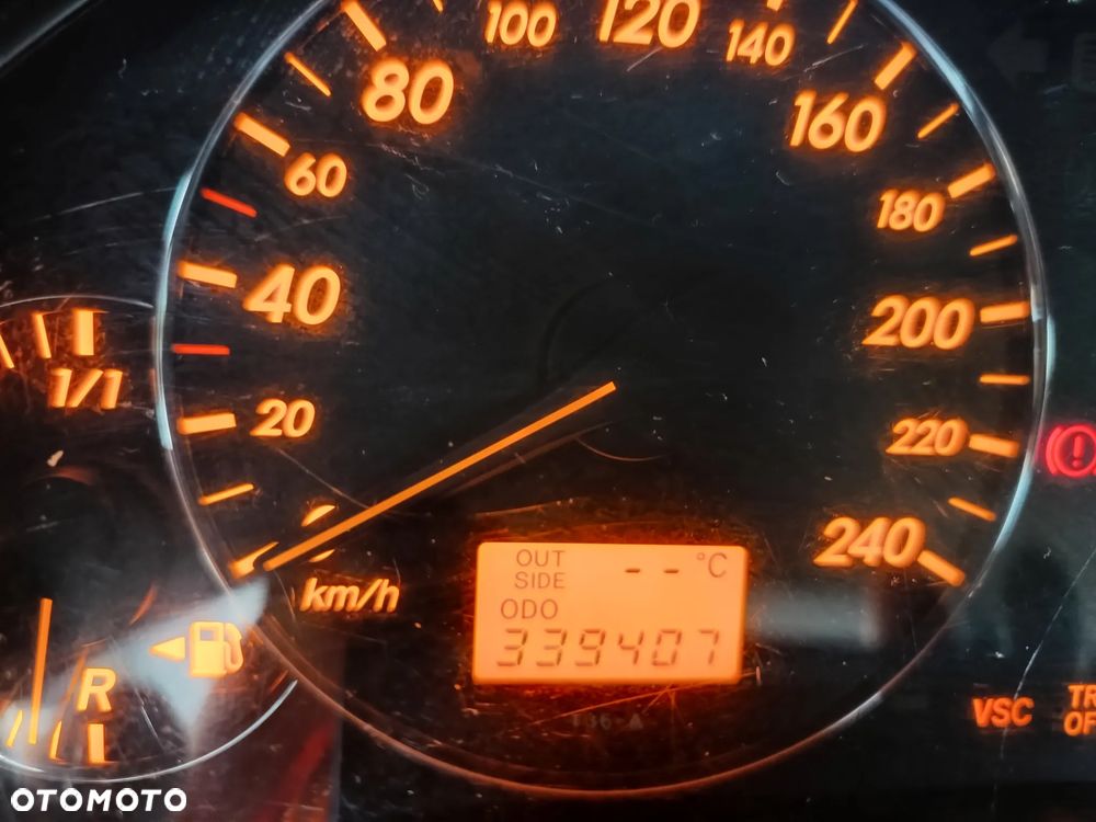 Toyota Avensis 2.0 VVT-i Sol - 9