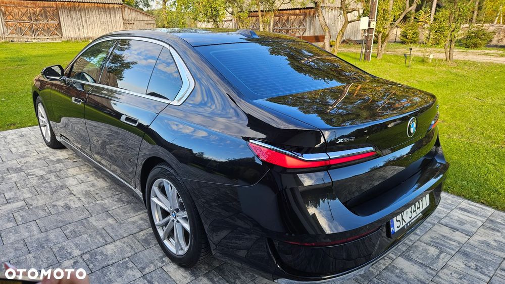 BMW Seria 7 - 22