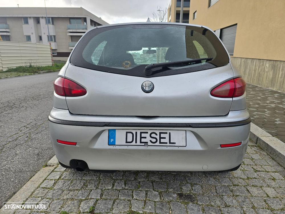Alfa Romeo 147 1.9 JTD Plus - 13