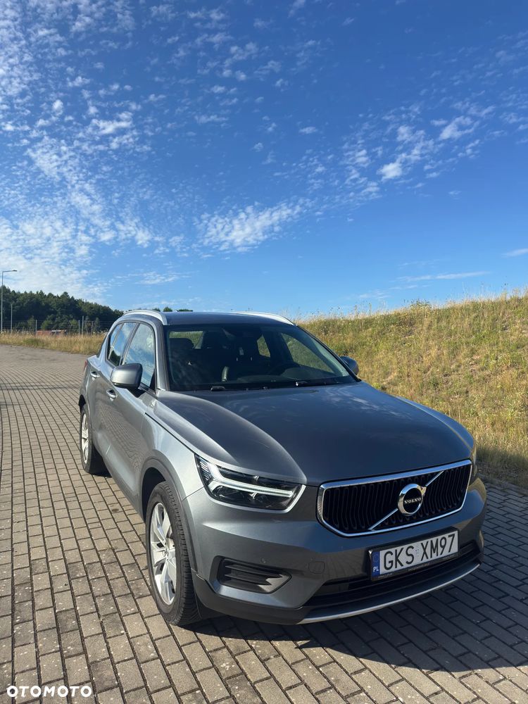 Volvo XC 40 D4 AWD Momentum - 1
