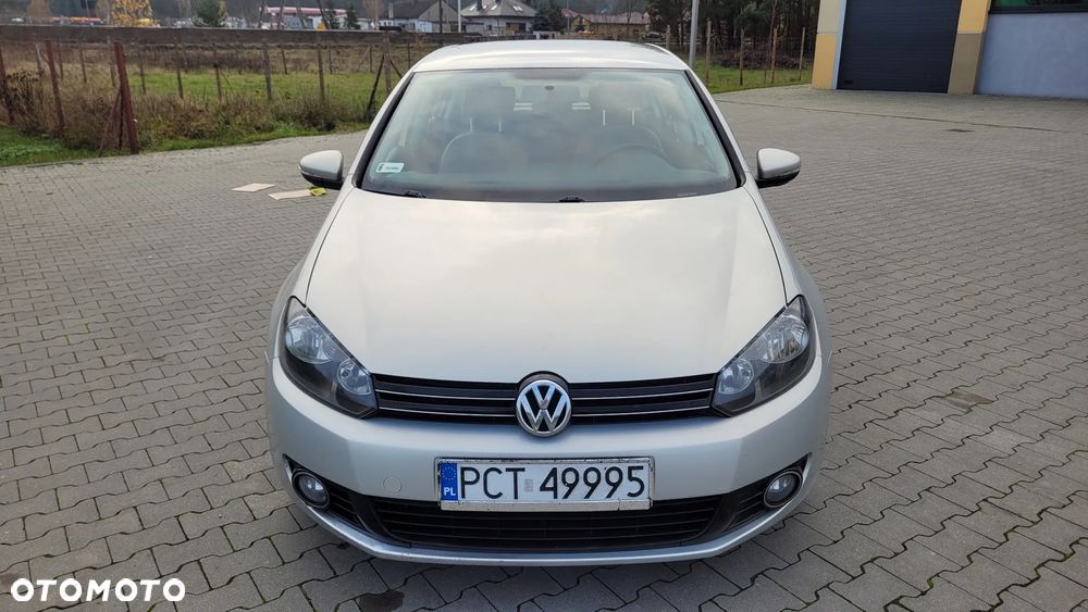 Volkswagen Golf 1.6 TDI DPF BlueMotion - 8