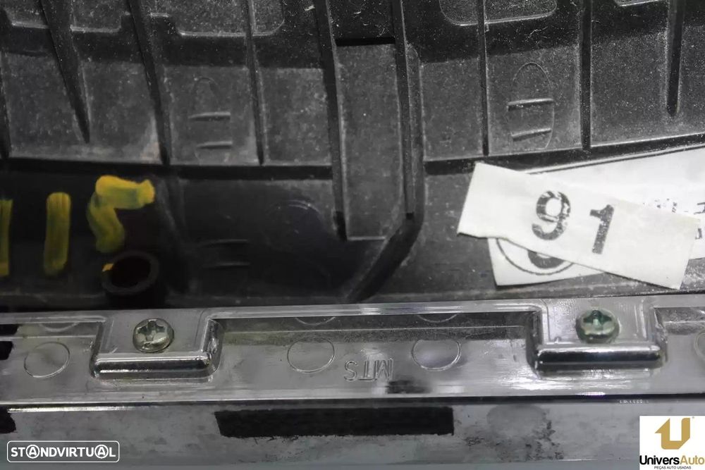 MOLDURA INTERIOR KIA SORENTO I 2008 -CONSOLA FRONTAL - 1