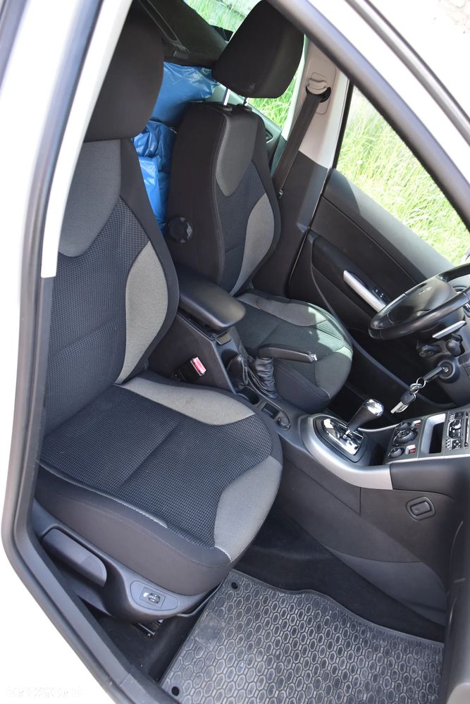 Peugeot 308 - 15