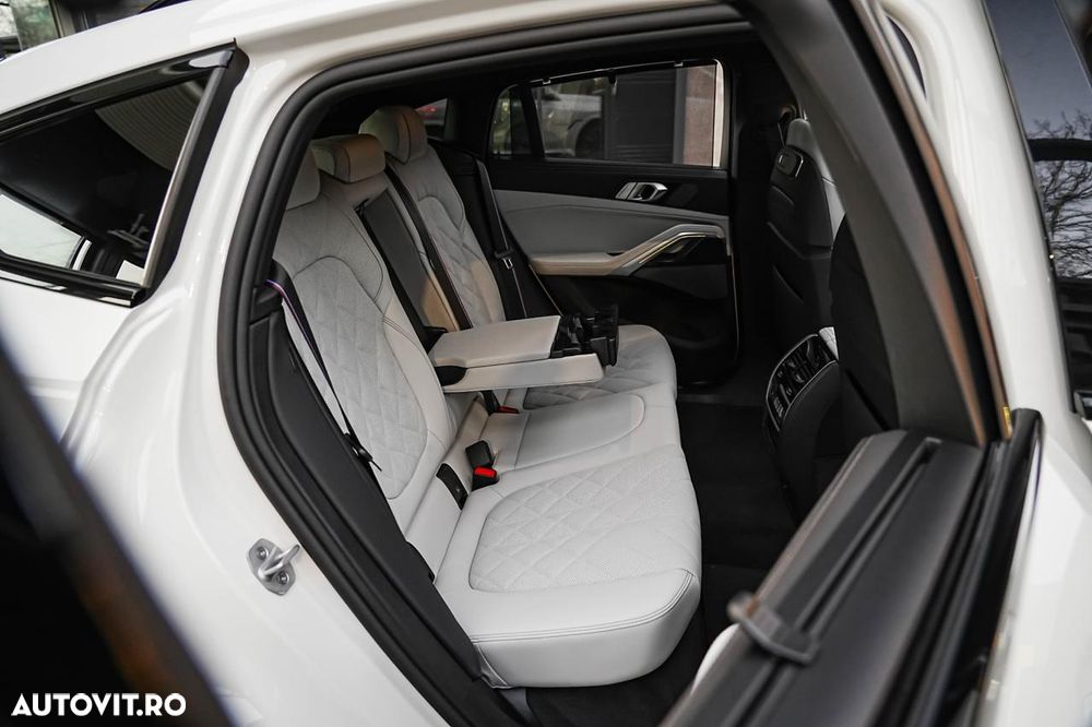 BMW X6 xDrive30d AT MHEV - 23