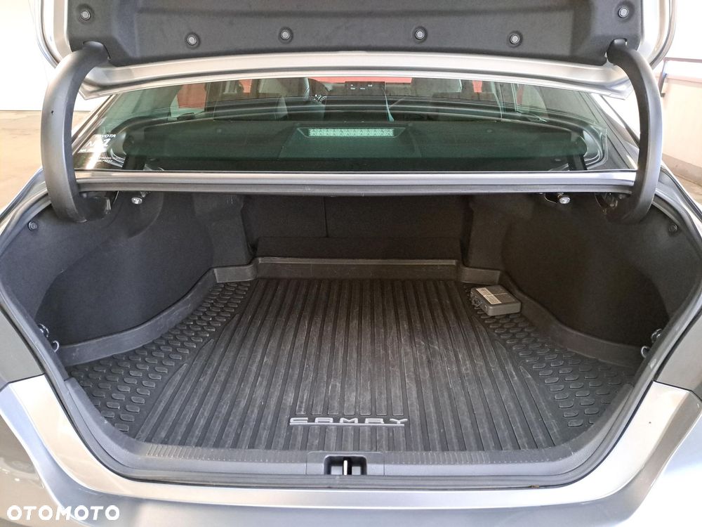 Toyota Camry 2.5 Hybrid Prestige CVT - 14