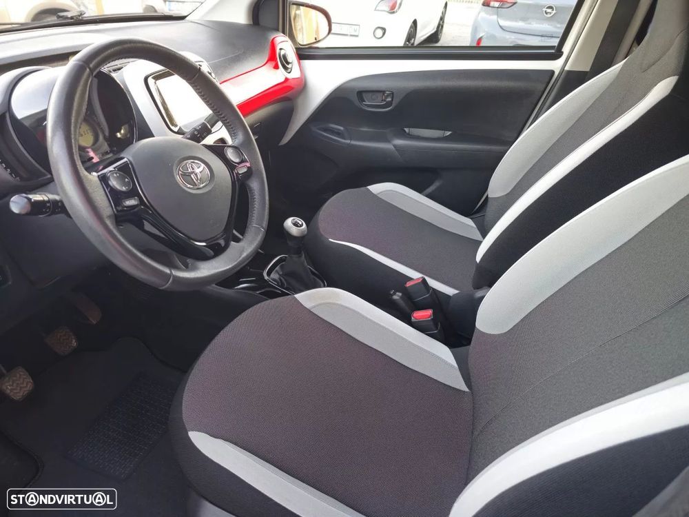Toyota Aygo X - 8