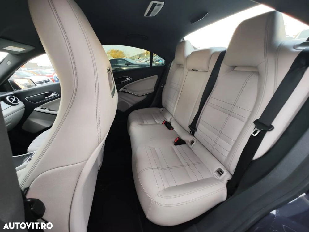 Mercedes-Benz CLA 200 CDI 7G-DCT - 11