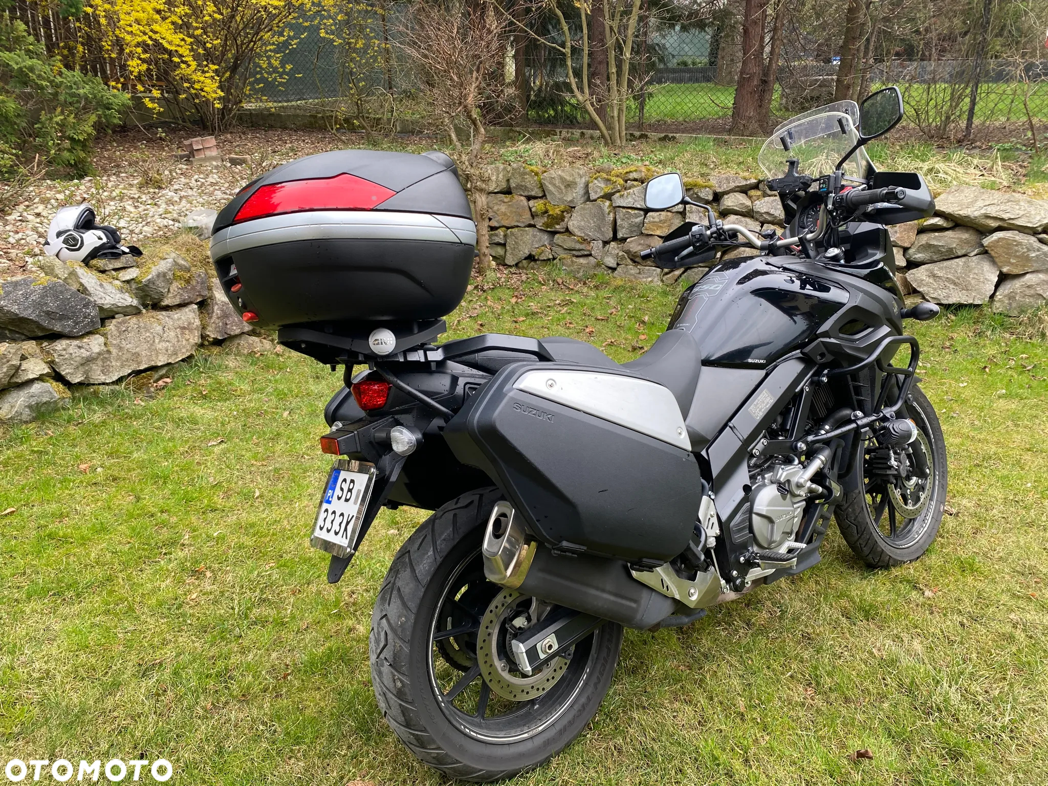 Suzuki V-STROM - 4