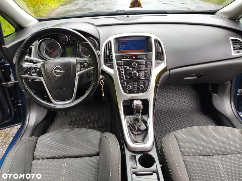 Opel Astra 1.7 CDTI - 17