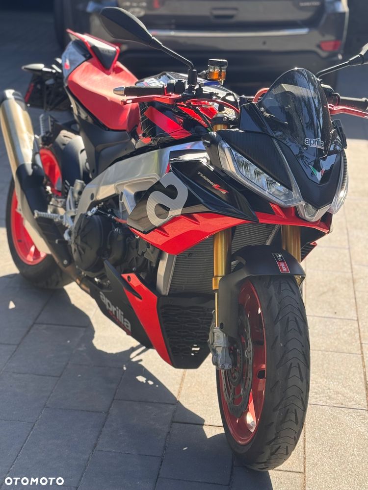 Aprilia Tuono - 1