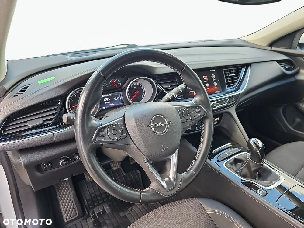 Opel Insignia 1.5 T Enjoy S&S - 11