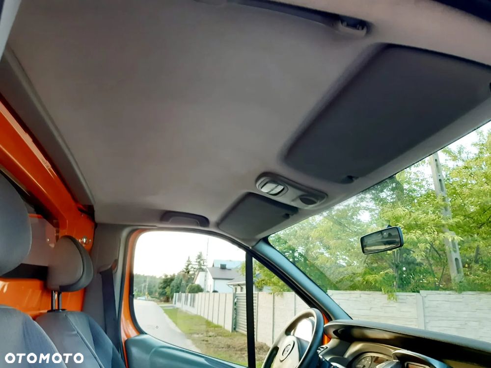 Opel Vivaro - 30