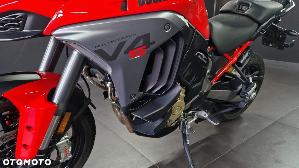 Ducati Multistrada - 12
