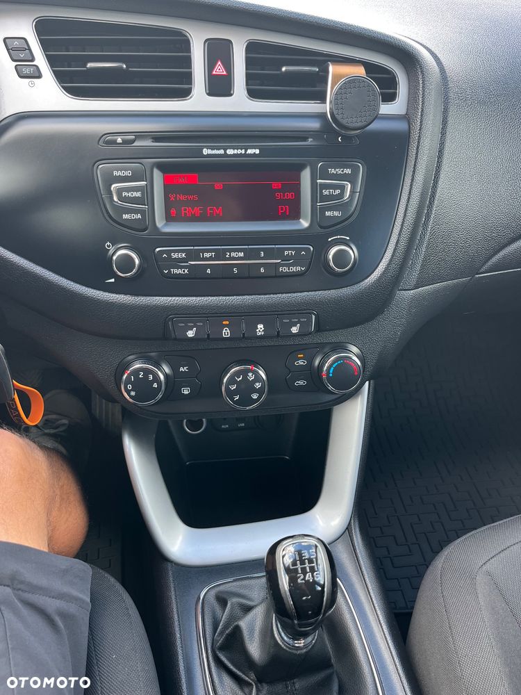 Kia Ceed 1.4 M - 6