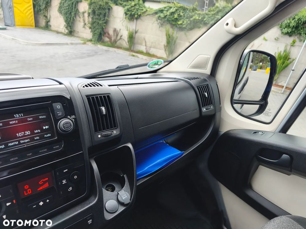 Fiat Ducato Panorama 9 osobowy 2.3 150 koni 9 osobówka + Przewóz Osób Niepełnosprawnych 9 osob - 21