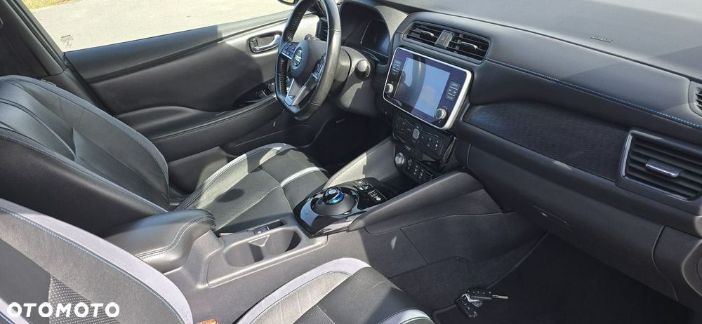 Nissan Leaf - 9