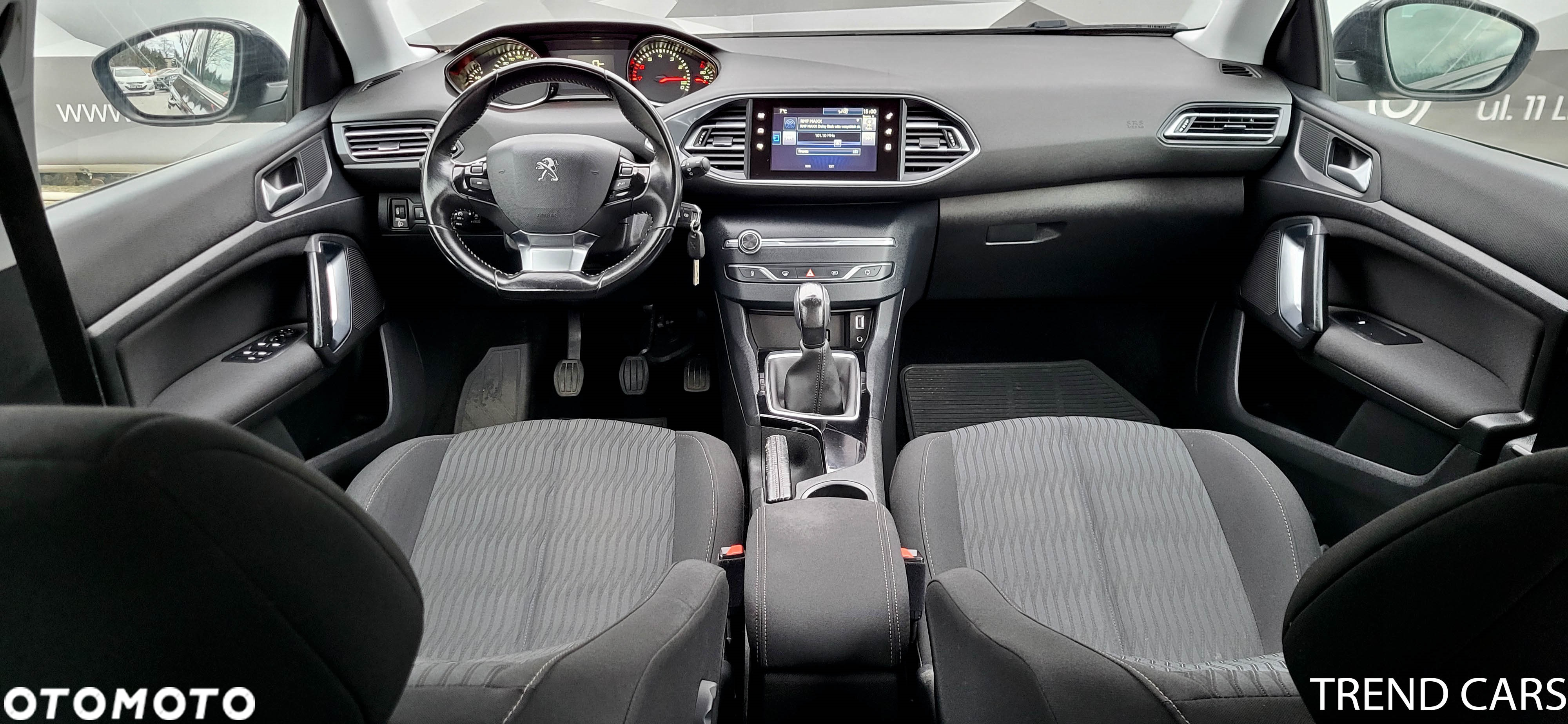 Peugeot 308 1.2 PureTech Allure S&S - 8