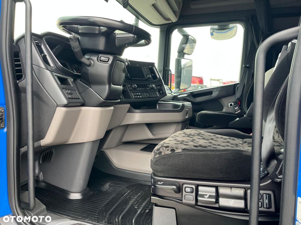 Scania R 450 A4x2LA Klimatyzacja postojowa Osłony - 17