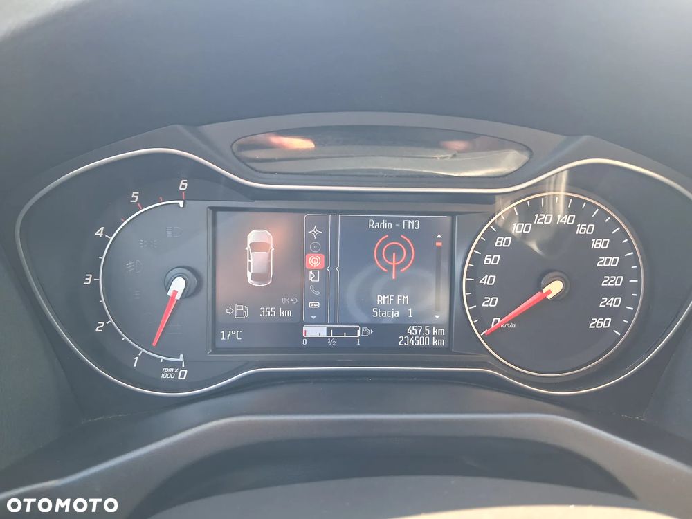 Ford Mondeo 2.0 TDCi Titanium - 12