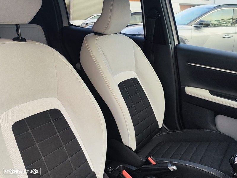 Citroën C3 1.2 Turbo Max - 10