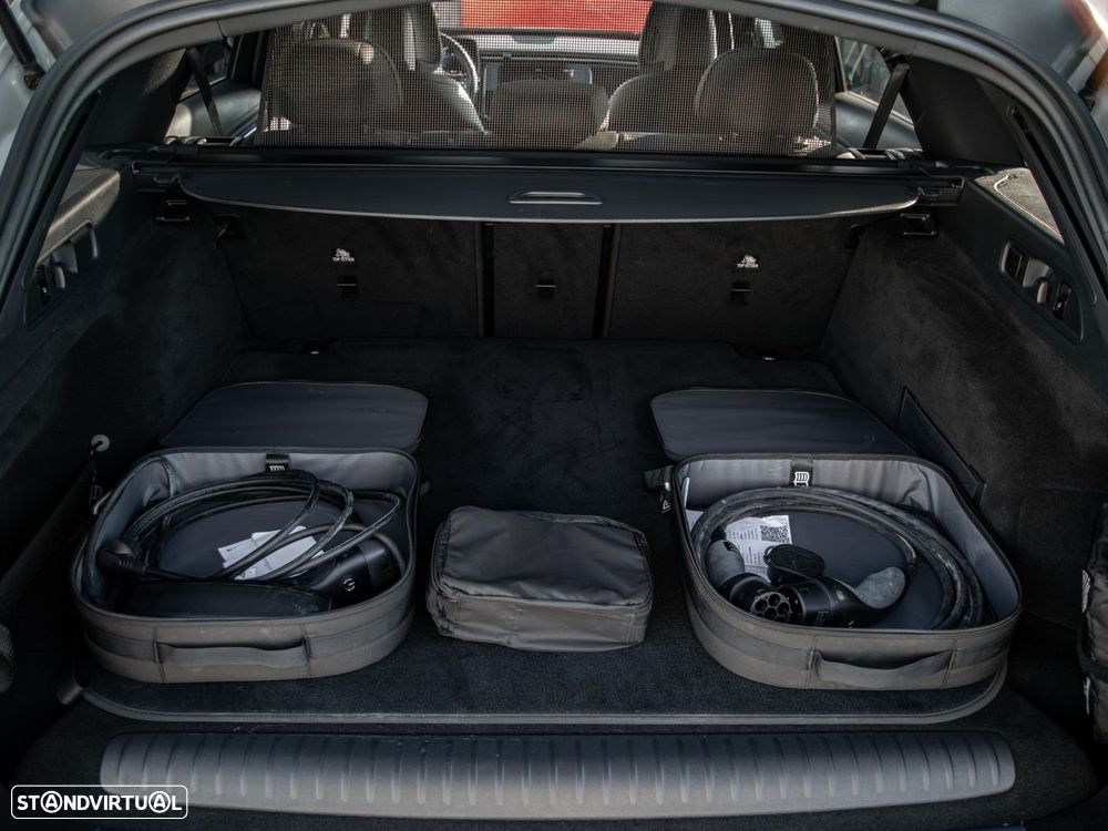 Mercedes-Benz E 300 de - 9