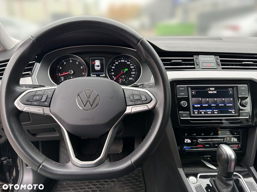 Volkswagen Passat 1.5 TSI EVO Business DSG - 14
