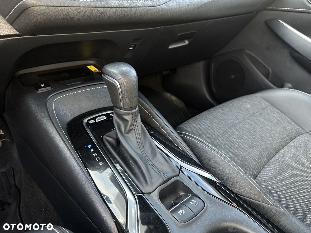 Toyota Corolla 1.8 Hybrid Style - 23