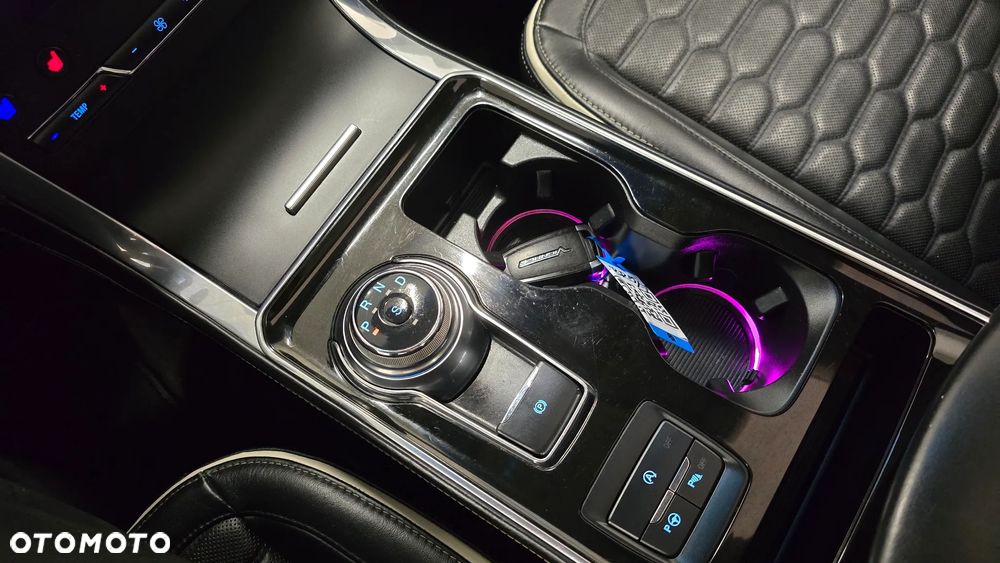 Ford Edge 2.0 EcoBlue Bi-Turbo 4x4 Vignale - 23