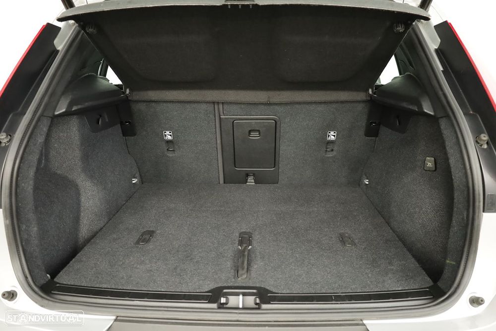 Volvo XC 40 1.5 T2 Core Auto - 23