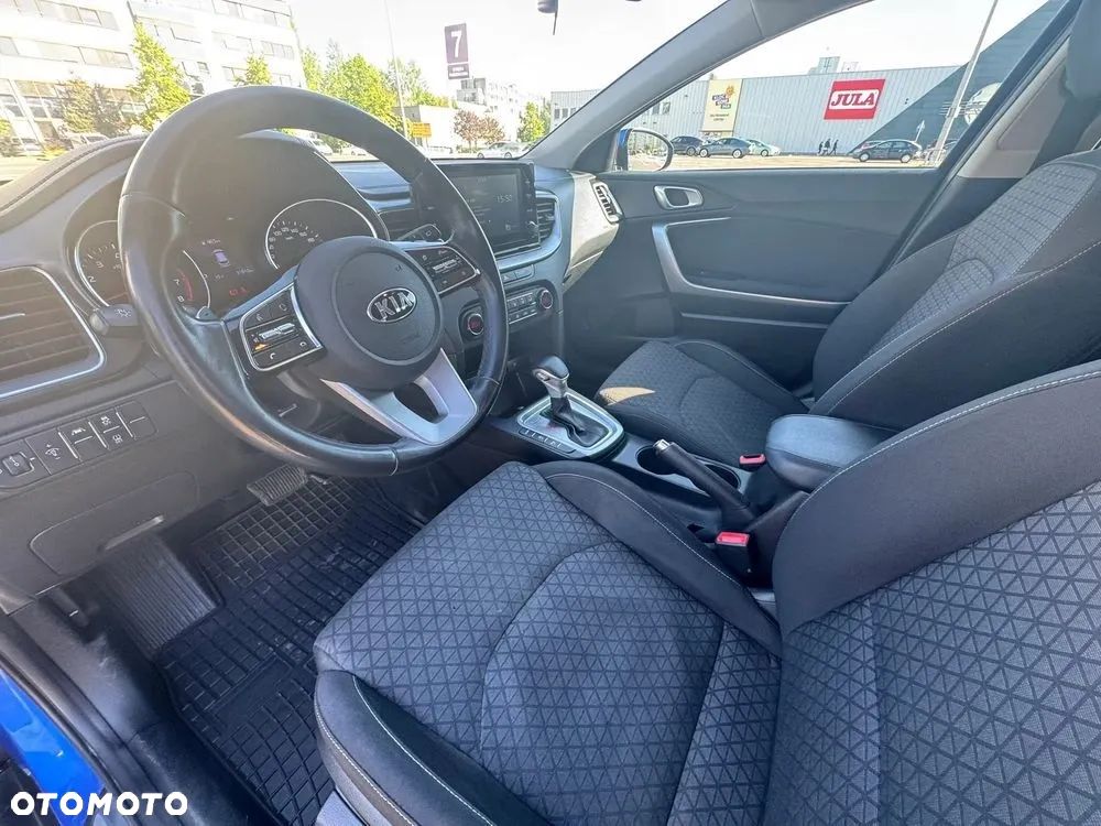Kia XCeed - 6