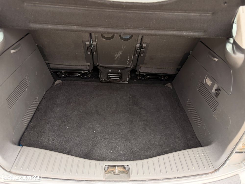 Ford Focus C-Max 1.6 Trend - 20