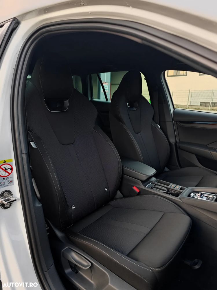 Skoda Octavia 2.0 TDI DSG Sportline - 8