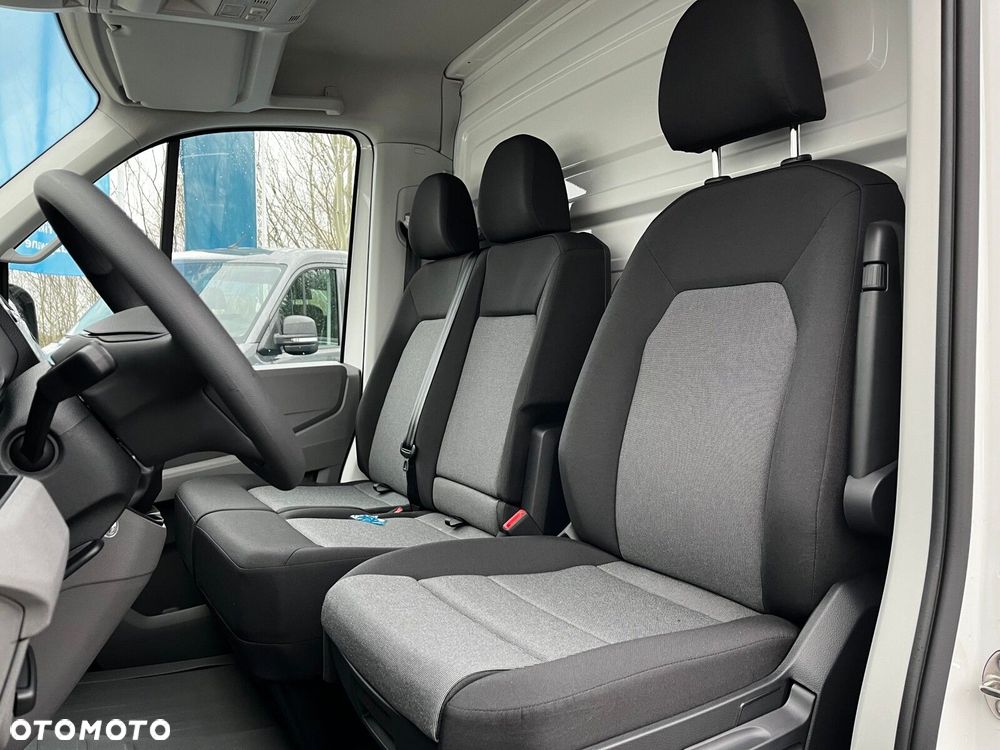 Volkswagen Crafter - 17