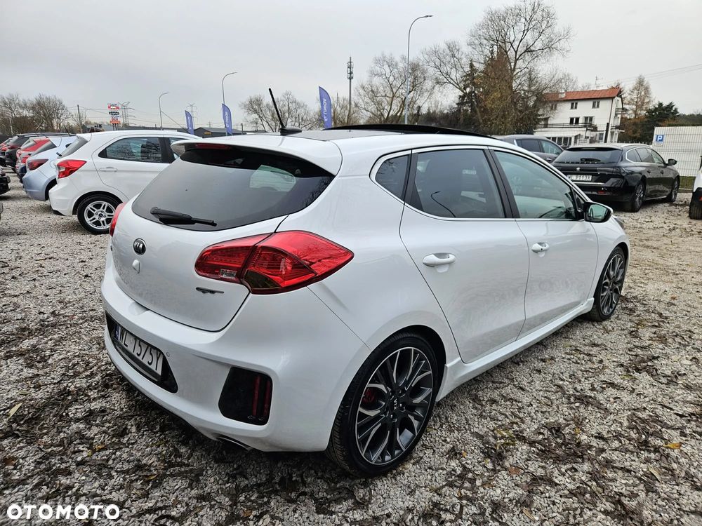 Kia Ceed 1.6 T-GDI GT-Challenge - 15