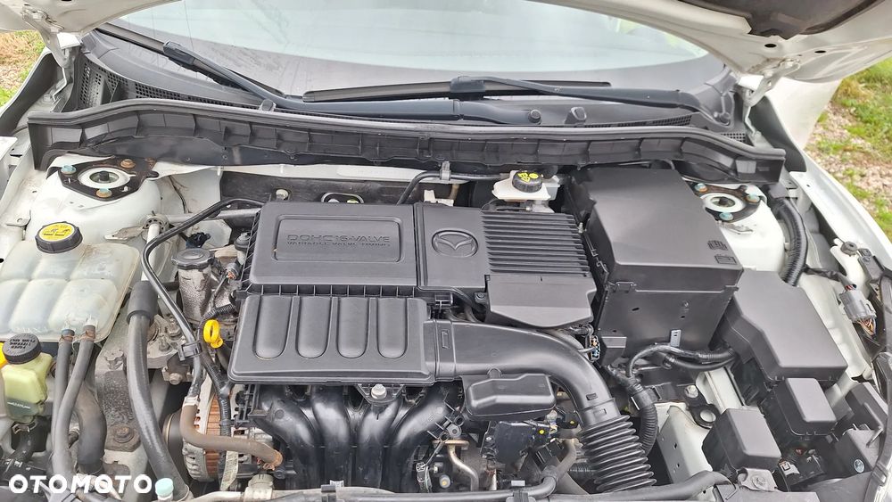 Mazda 3 1.6 Exclusive EU5 - 17