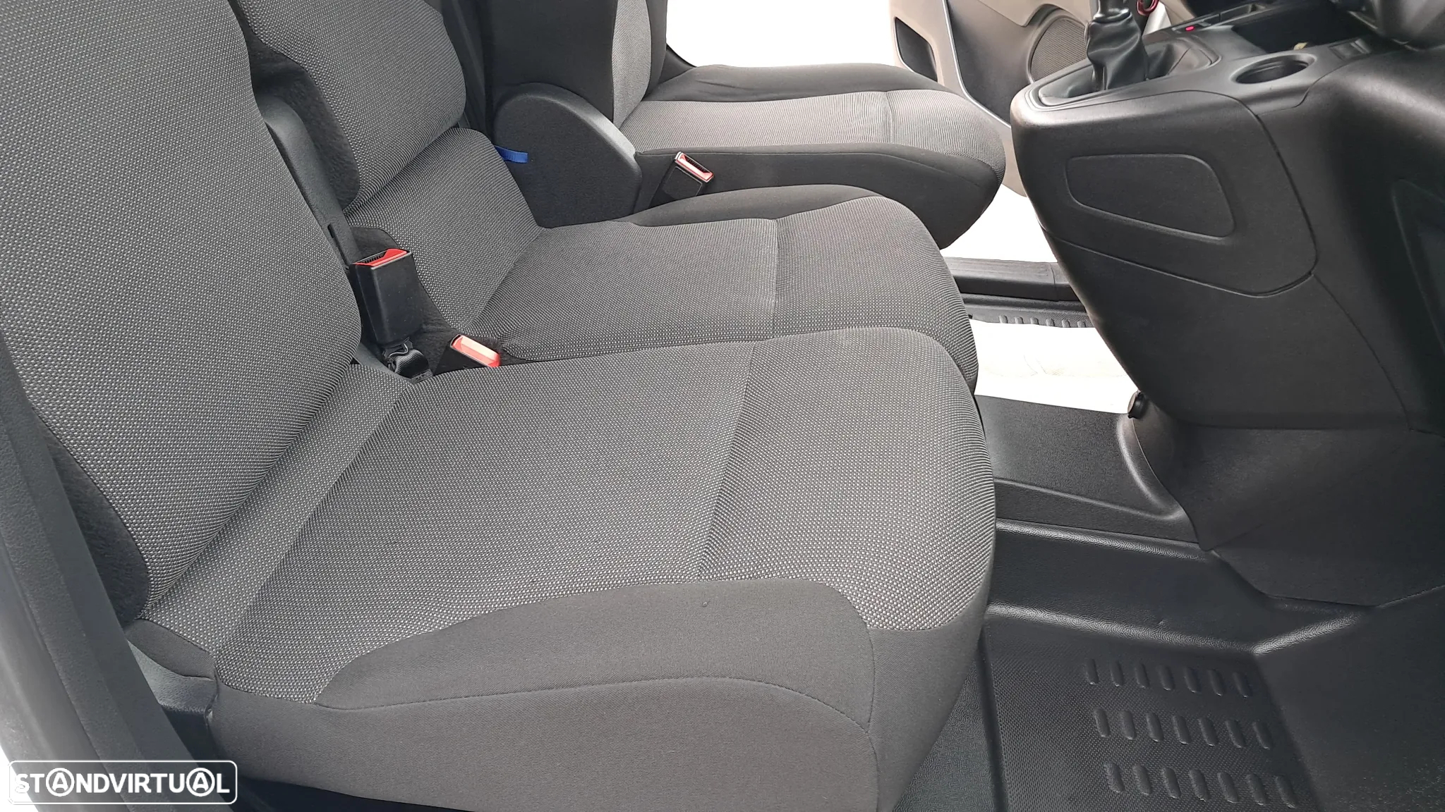 Peugeot PARTNER  Premium 3L - IVA Dedutível - 25