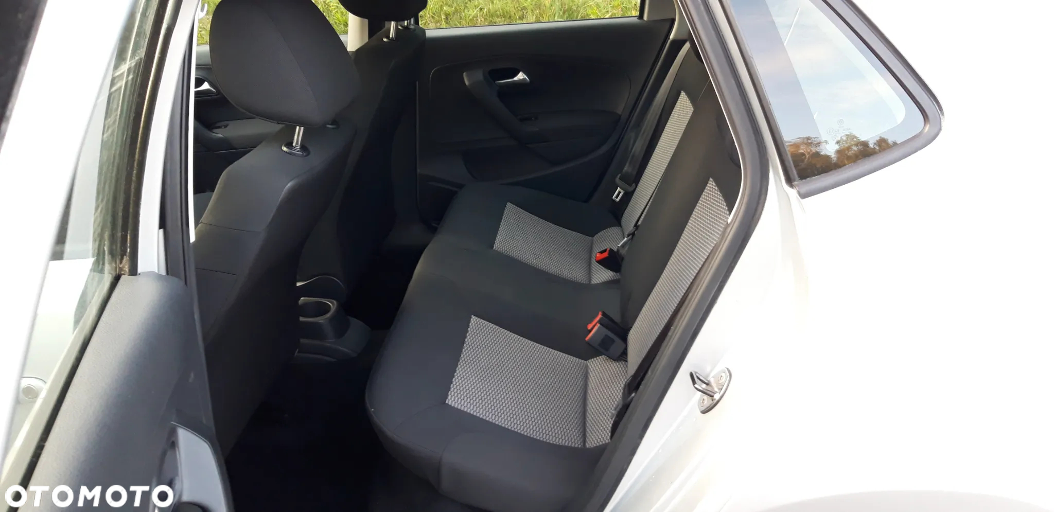 Volkswagen Polo 1.2 TDI Blue Motion - 10