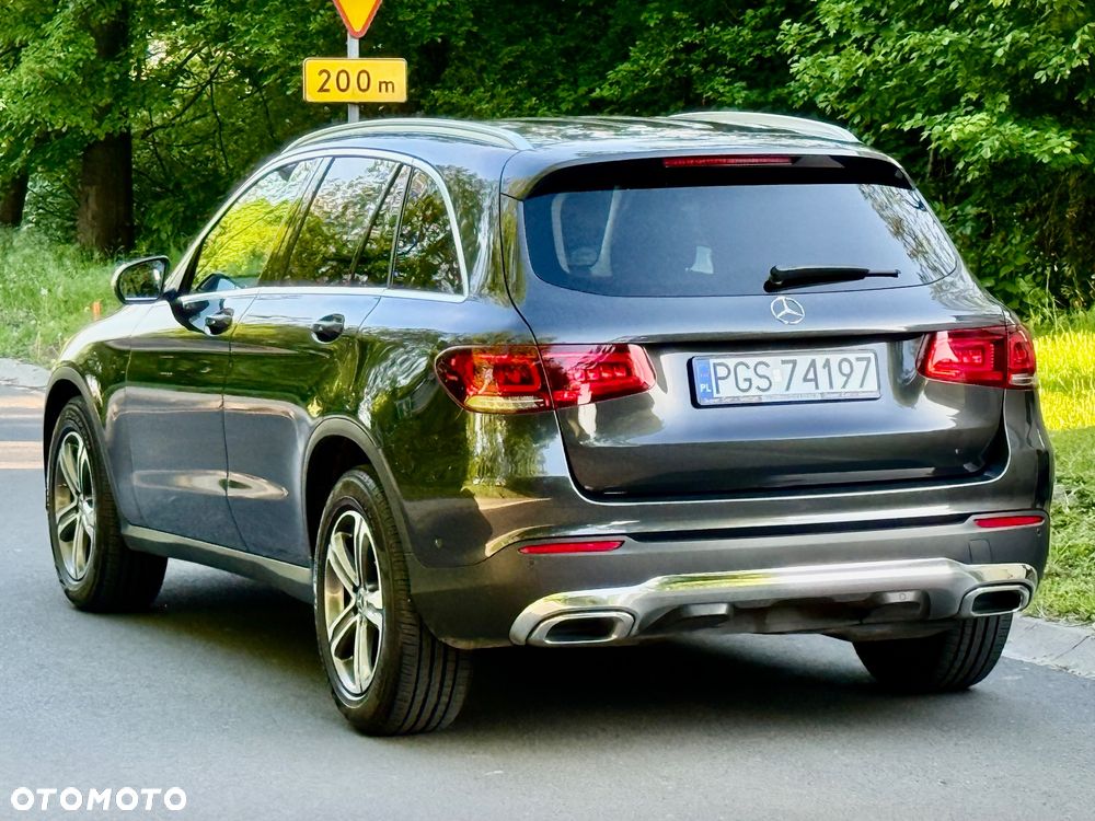 Mercedes-Benz GLC 220 d 4Matic 9G-TRONIC Exclusive - 3